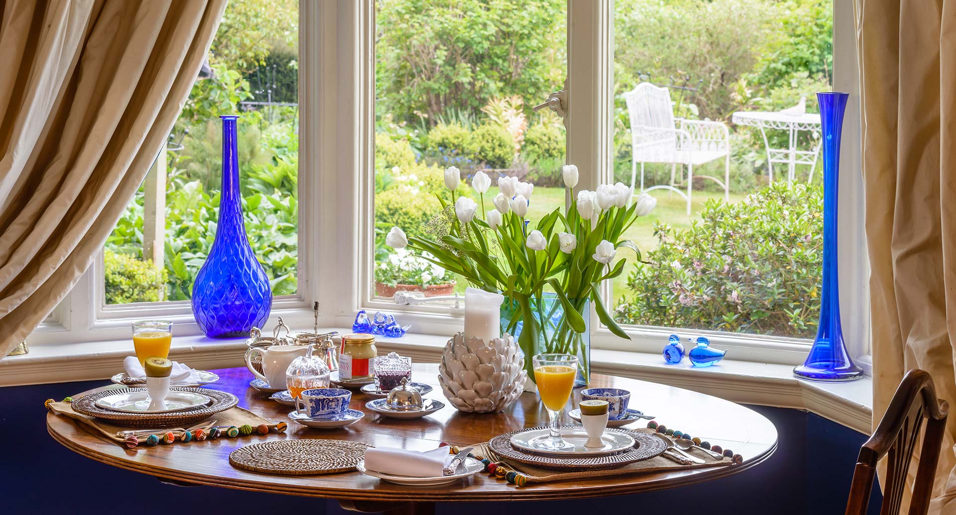 Breakfast table setting